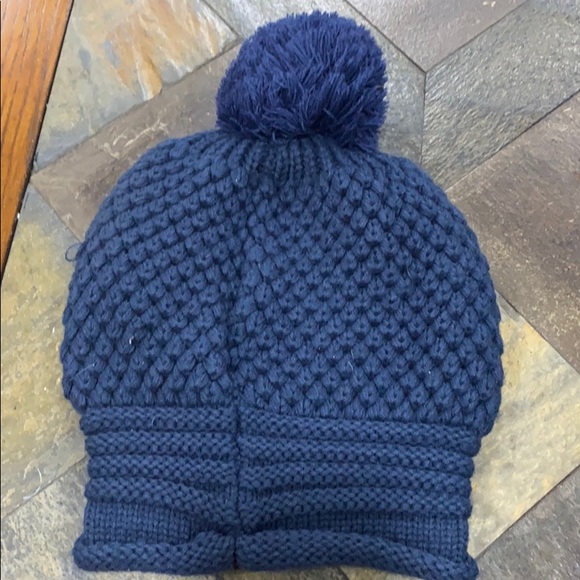 Women’s Hat - Picture 2 of 2